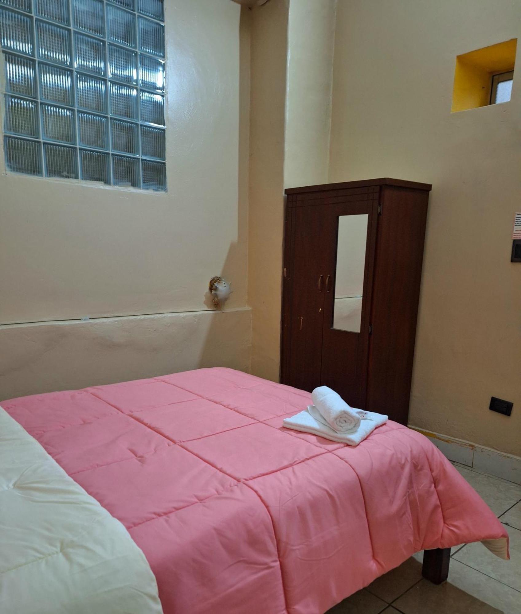 Hotel The Travel House à Quito Chambre photo