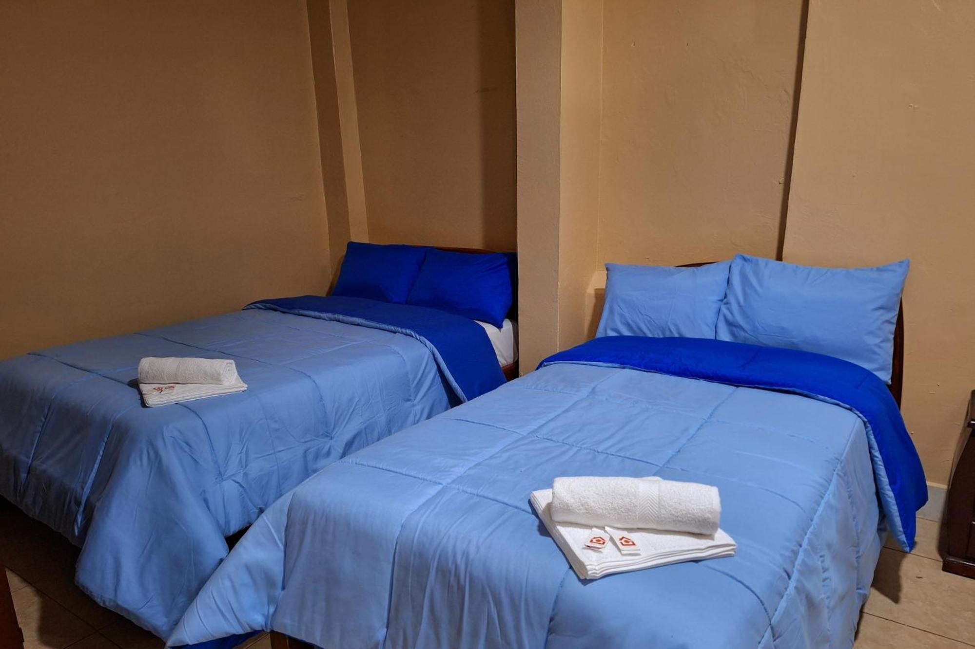 Hotel The Travel House à Quito Extérieur photo
