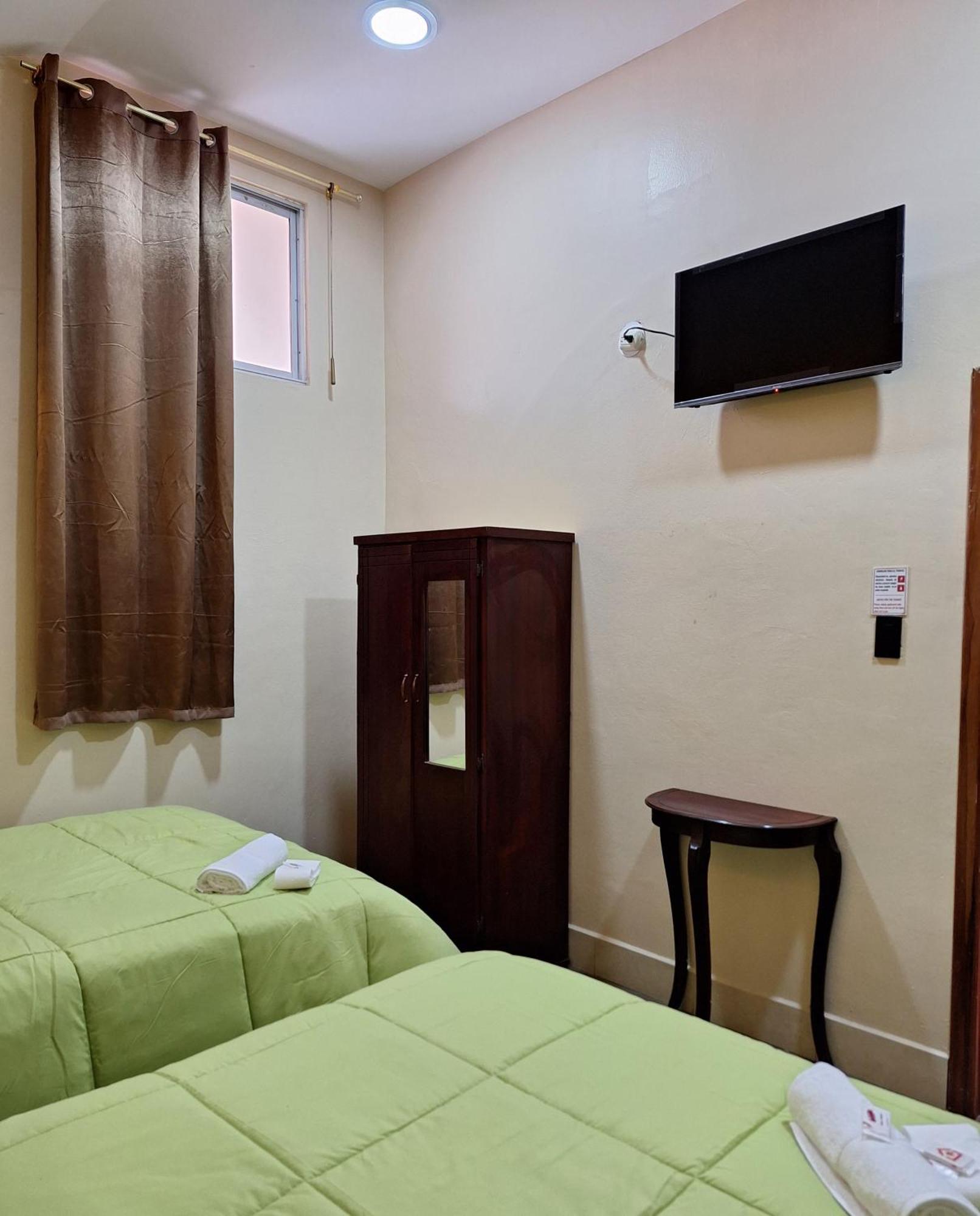 Hotel The Travel House à Quito Extérieur photo