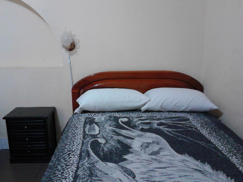 Hotel The Travel House à Quito Extérieur photo